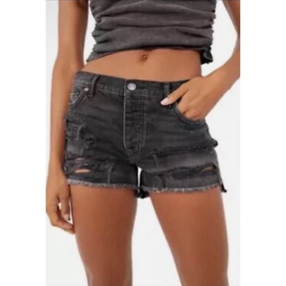 Free People We The Free Jeans Shorts Size 28 Raw Hem Button Fly Boho Black - Picture 1 of 12
